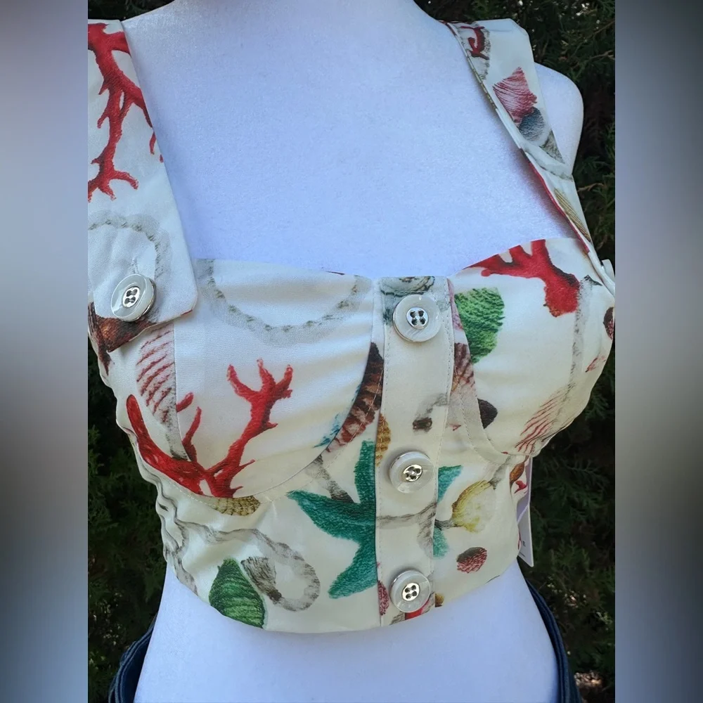 NWT Women’s Commense Multicolor Seashell Print Crop Top size XS - Picture 2 of 5